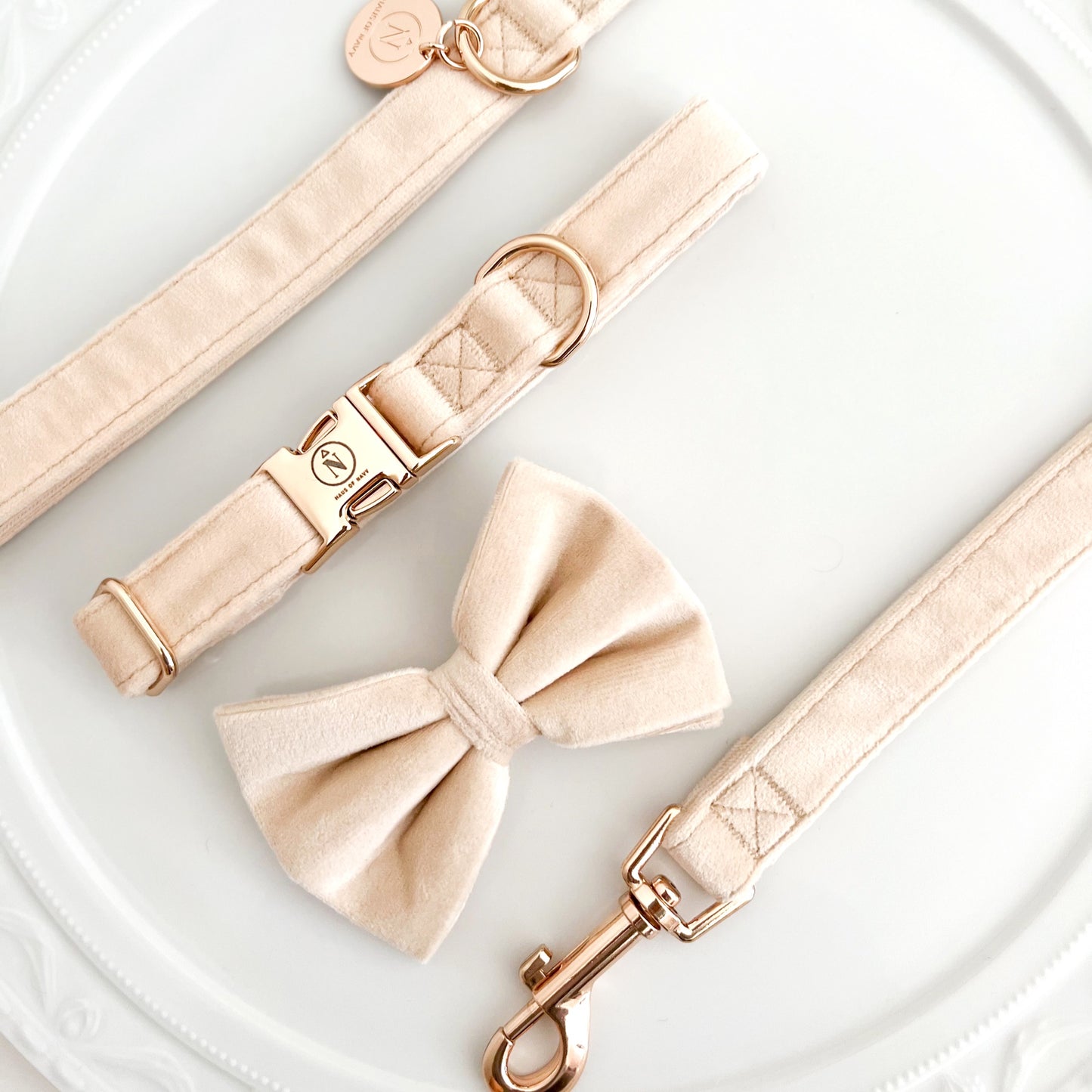 Velvet Bow Tie - Latte