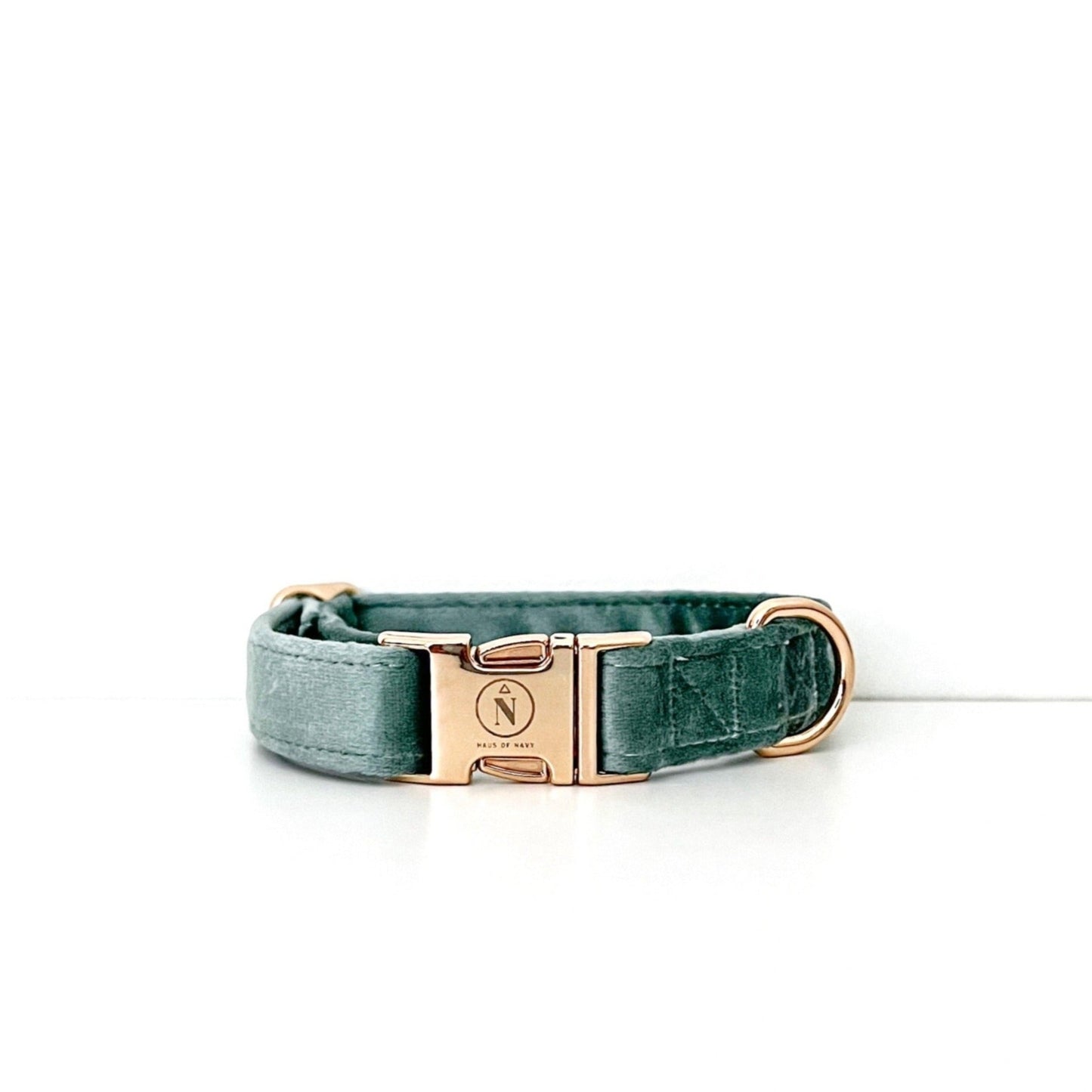 Velvet Collar - Sage Me